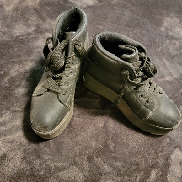 Platform Hightops - Picture 3 of 5